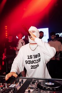 Llegir més sobre l'article 1 Novembre – Halloween